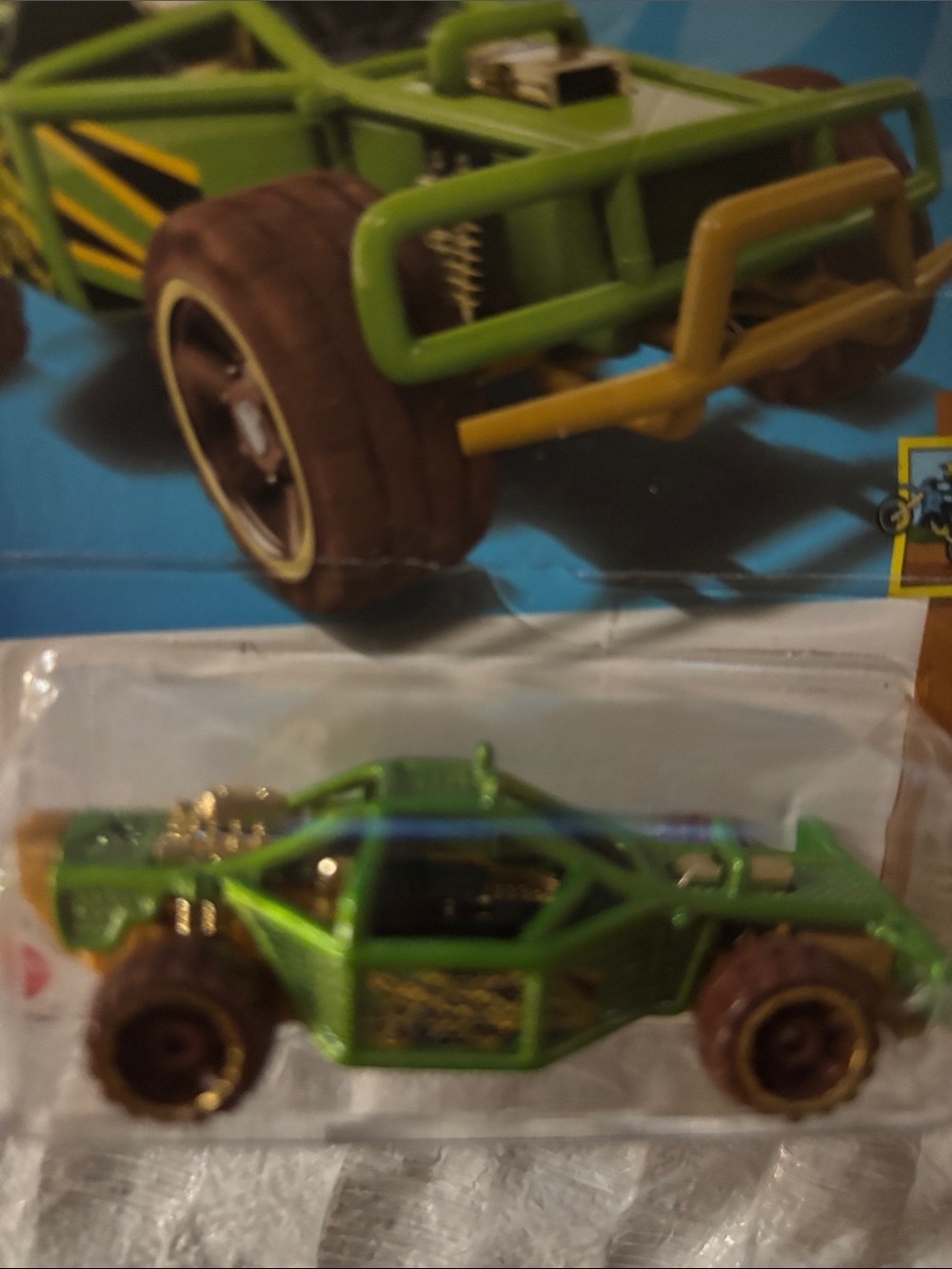 Hot Wheels Green Off-Road Buggy - Die-Cast Kids Vehicle - Picture 4 of 6